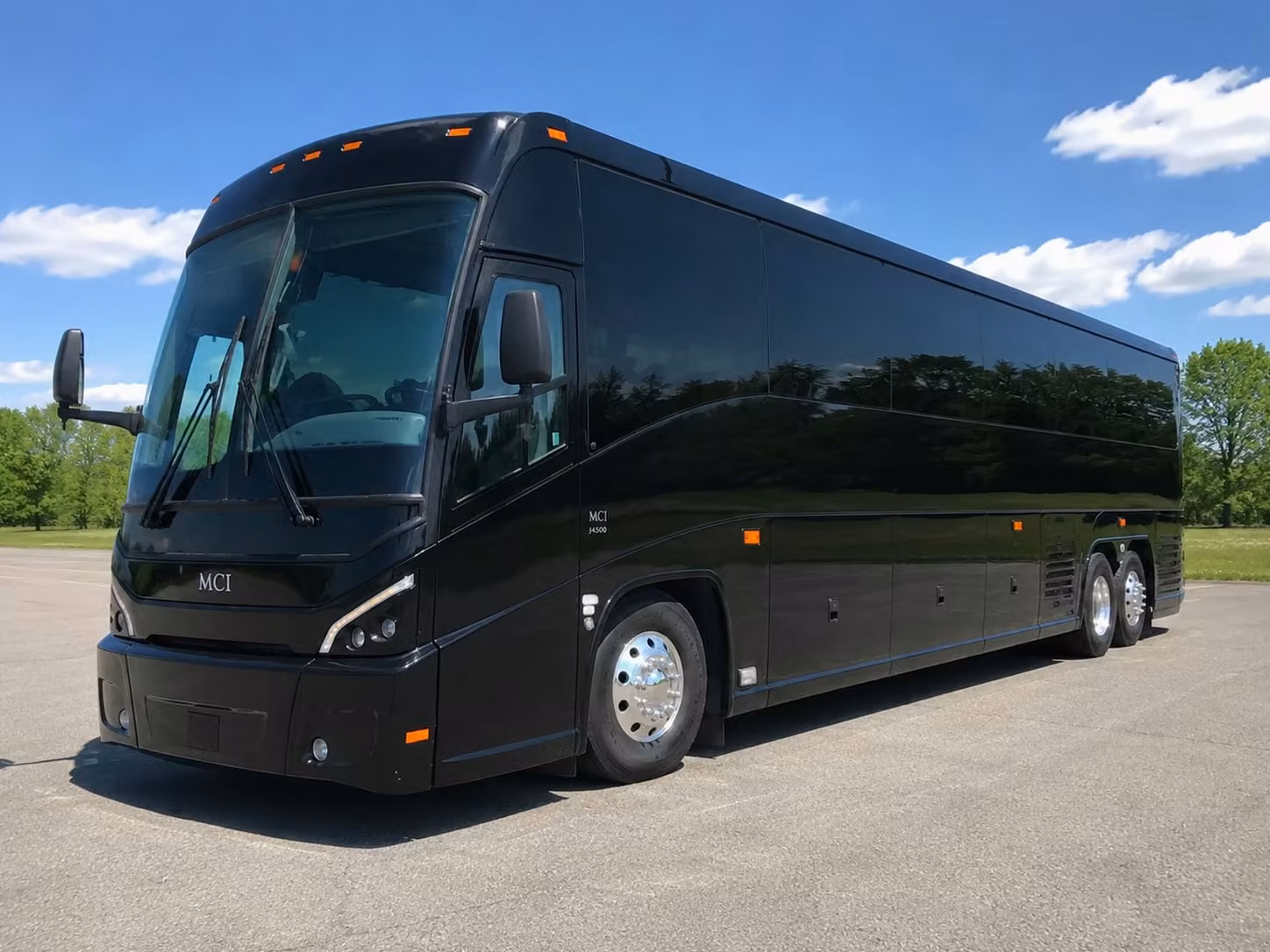 corporate event bus rentals in owensboro
