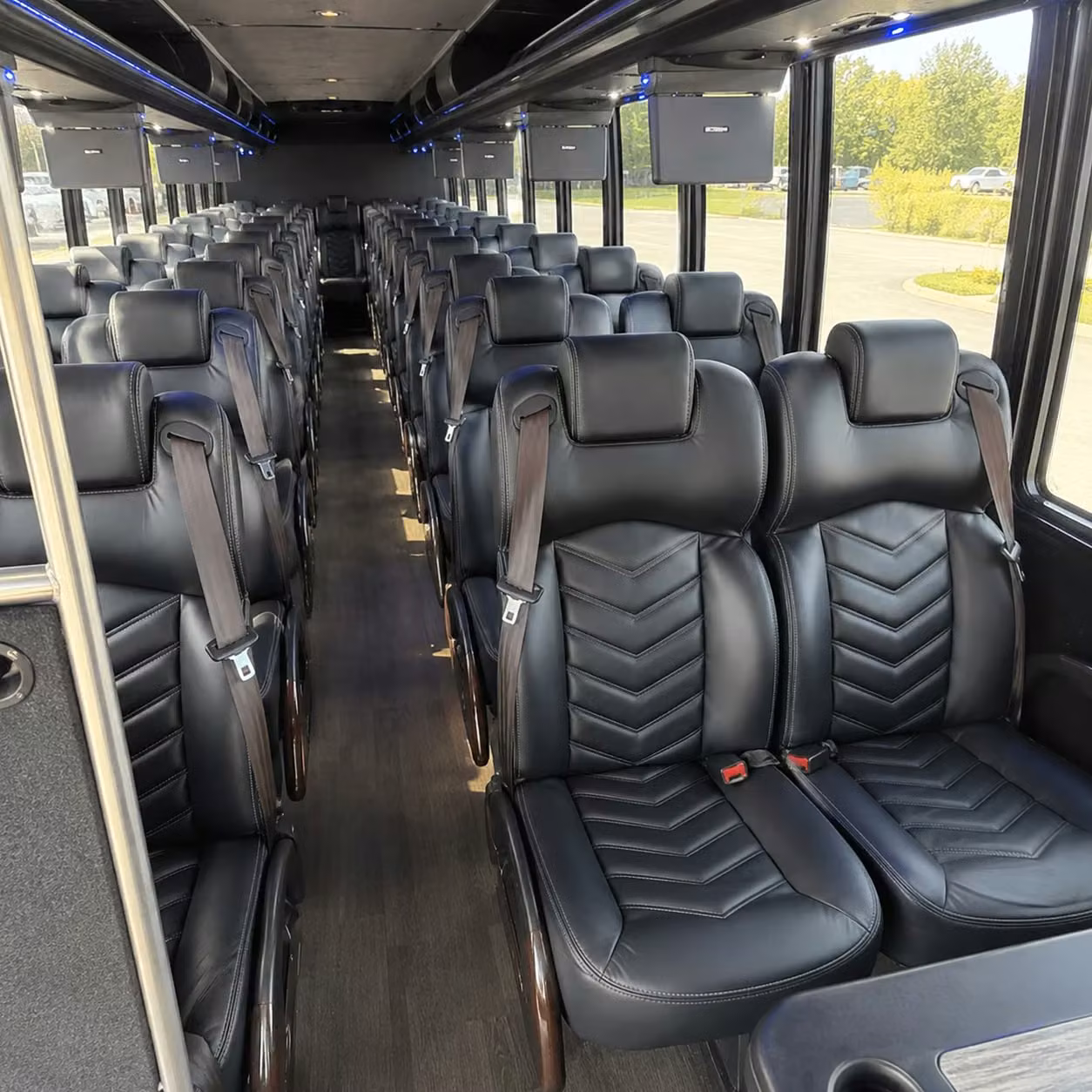 owensboro 15 passenger minibus rental