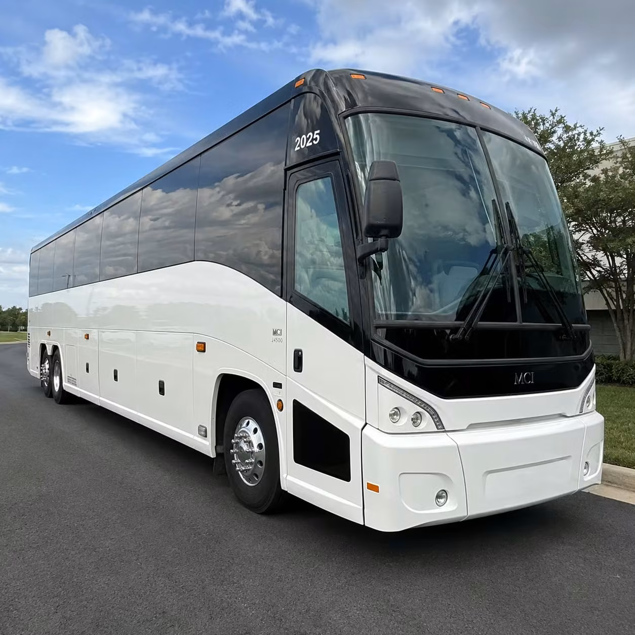 youth group trips and mission team transportation in owensboro